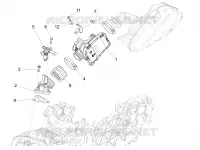 Corps papillon - Injecteur - Raccord d'admission