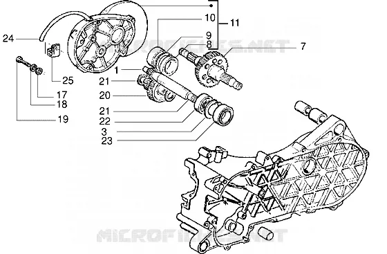 Rear wheel shaft