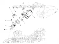 Corps papillon - Injecteur - Raccord d'admission