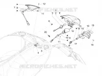 FEUX ARRIERE - CLIGNOTANTS