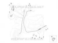 Corps papillon - Injecteur - Raccord d'admission