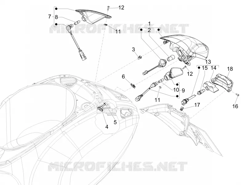 Eclairages arrière - Clignotants VESPA VESPA-SCOOTER 150 PRIMAVERA 2015  4T 3V ie Primavera