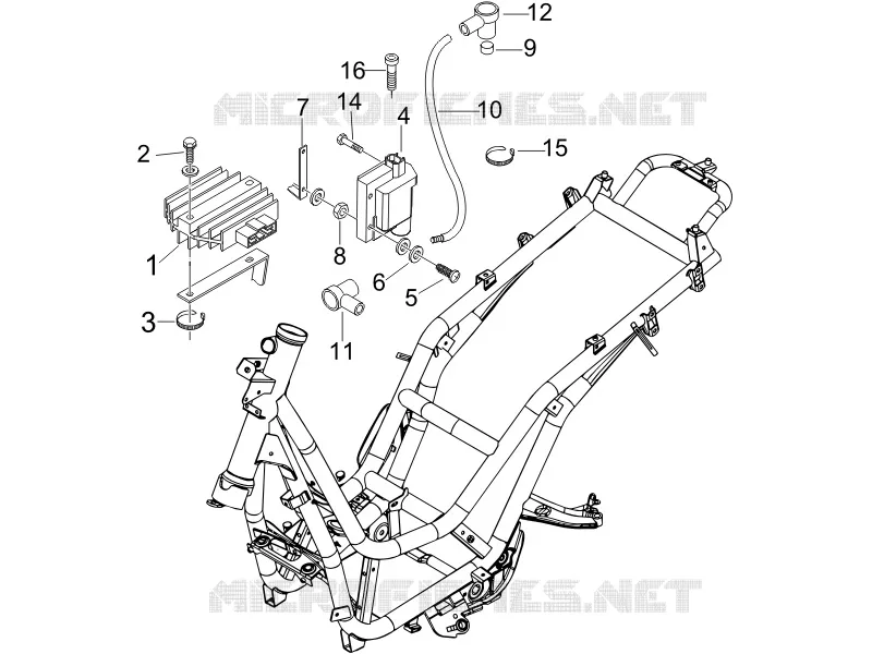 Régulateurs de tension - Centrales electroniques - Bobine H.T. PIAGGIO PIAGGIO-SCOOTER 250 BEVERLY 2008  Beverly ie E3