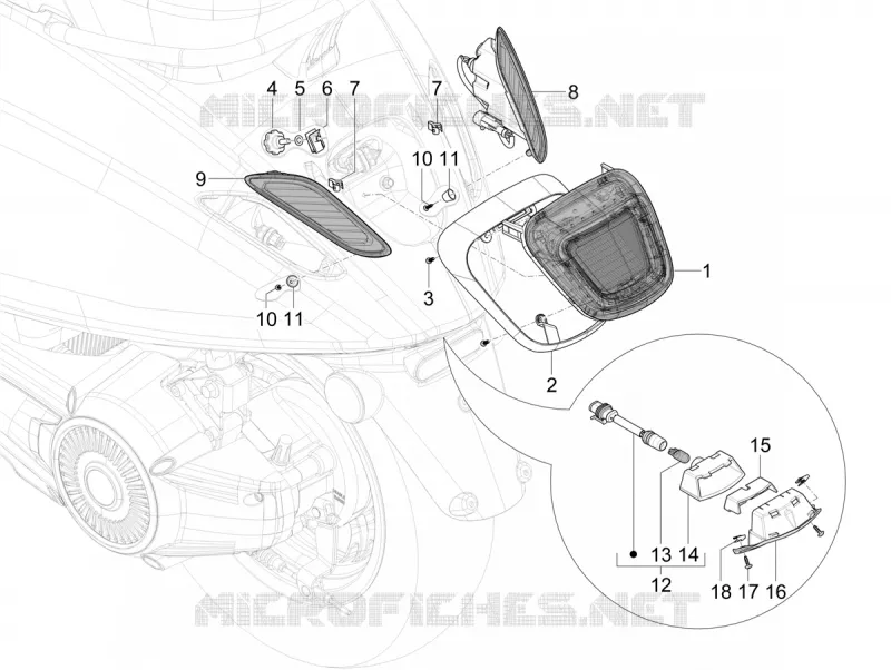 FEUX ARRIERE - CLIGNOTANTS VESPA VESPA-SCOOTER ELECTRIC PRIMAVERA 2024  Vespa Primavera Elettrica TECH RED 70 km/h