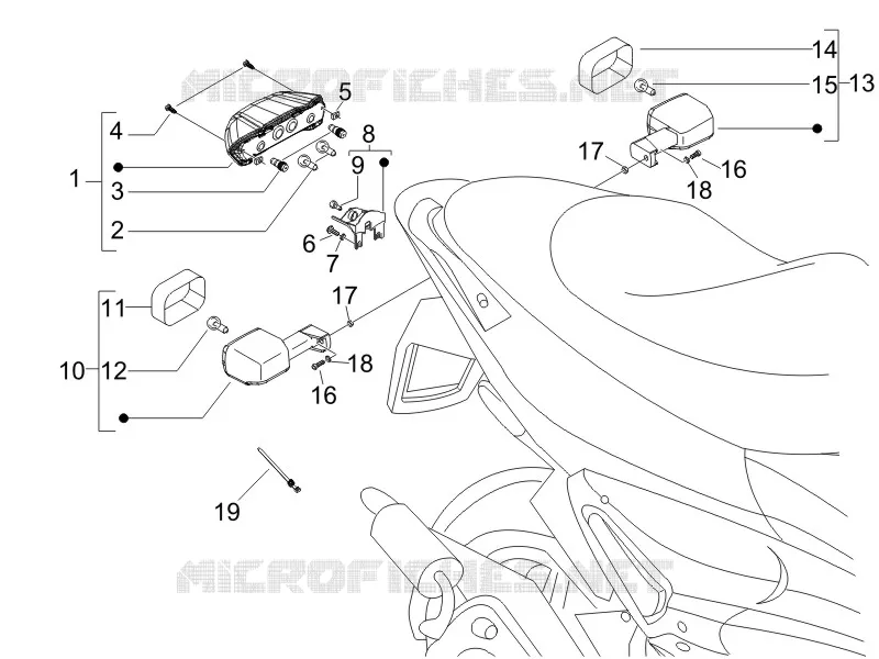Eclairages arrière - Clignotants GILERA GILERA-SCOOTER 125 RUNNER 2006  Runner VX 4T Race E3